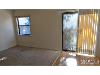 Photo #6: 956021 Listing 