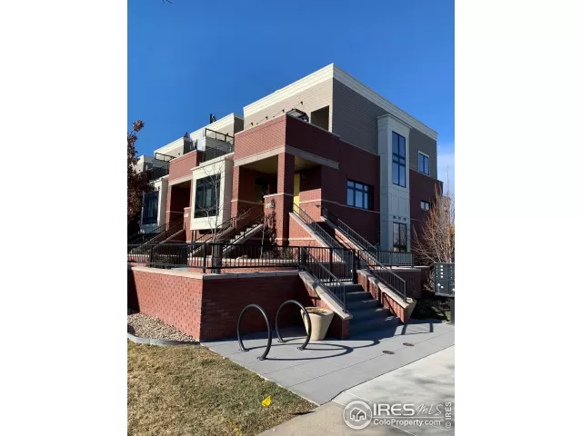 MLS: 956117 Condo For Sale