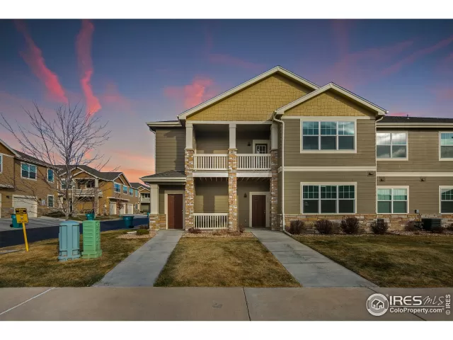 MLS: 956122 Condo For Sale