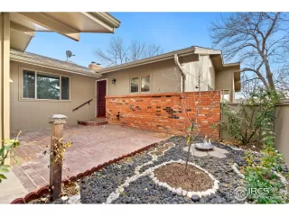 Photo #2: 956134 Listing