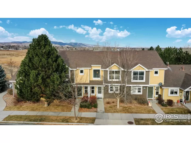 MLS: 956151 Condo For Sale