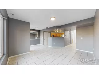 Photo #3: 956151 Listing