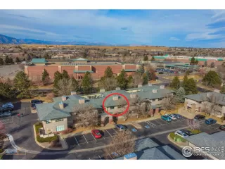 Photo #3: 956203 Listing