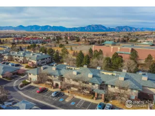 Photo #4: 956203 Listing