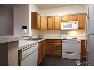 Photo #6: 956205 Listing