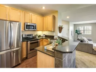 Photo #1: 9562104 Listing