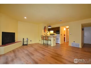 Photo #2: 956261 Listing