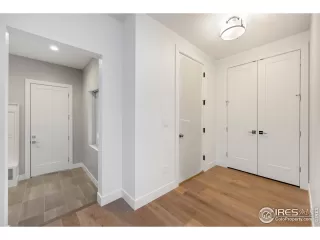 Photo #2: 956268 Listing