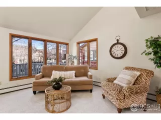 Photo #6: 956323 Listing 