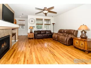 Photo #4: 956328 Listing