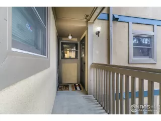 Photo #3: 956338 Listing