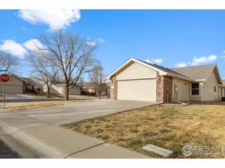 Photo #1: 956399 Listing