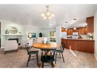 Photo #5: 956415 Listing