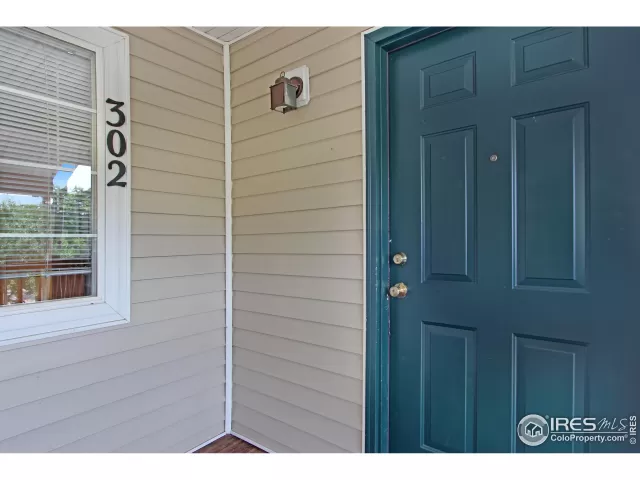 MLS: 956430 Condo For Sale