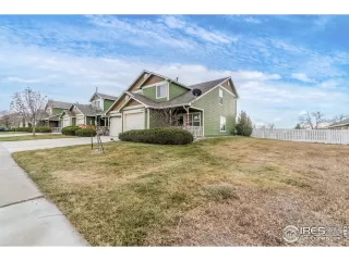 Photo #4: 956457 Listing