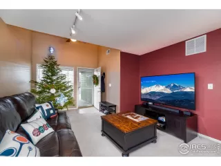 Photo #6: 956457 Listing