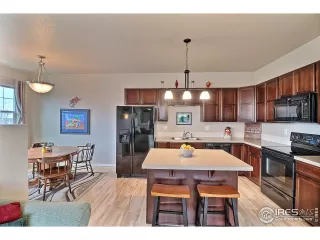 Photo #4: 956462 Listing