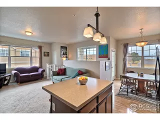 Photo #5: 956462 Listing