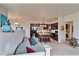 Photo #6: 956462 Listing