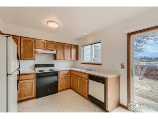 Photo #3: 956507 Listing