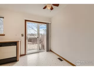 Photo #4: 956507 Listing