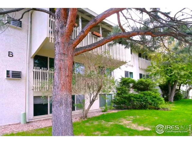 MLS: 956571 Condo For Sale