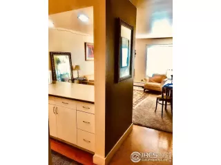 Photo #2: 956571 Listing