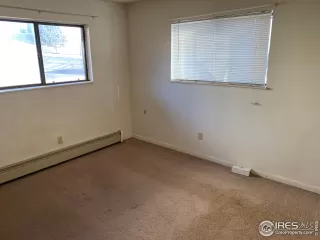 Photo #4: 956746 Listing