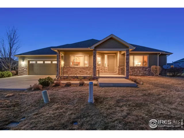 MLS: 956747 Condo For Sale