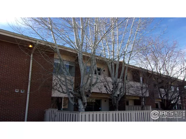 MLS: 956751 Condo For Sale