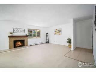 Photo #2: 956795 Listing 