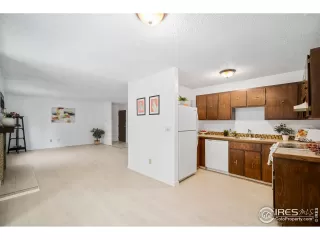 Photo #6: 956795 Listing 