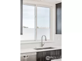 Photo #6: 956816 Listing