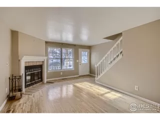 Photo #4: 956824 Listing