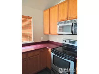 Photo #2: 956871 Listing