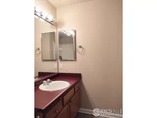 Photo #5: 956871 Listing