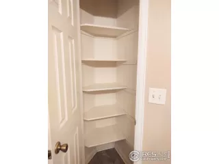 Photo #6: 956871 Listing