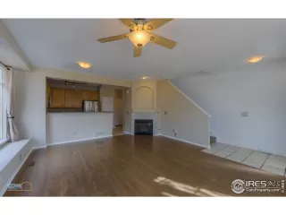 Photo #4: 956914 Listing