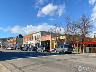 Photo #3: 956967 Listing