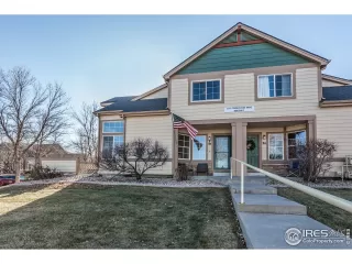 Photo #2: 956975 Listing