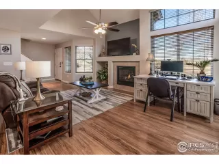 Photo #6: 956975 Listing