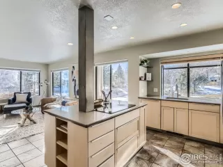 Photo #2: 957003 Listing 