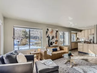 Photo #5: 957003 Listing 