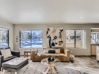 Photo #6: 957003 Listing 