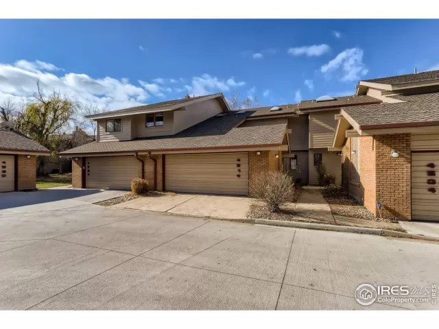 MLS: 957014 Condo For Sale