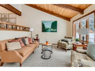 Photo #1: 957014 Listing