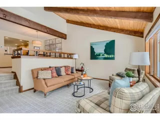 Photo #4: 957014 Listing