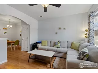 Photo #3: 957019 Listing