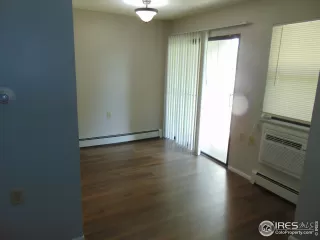 Photo #5: 957048 Listing