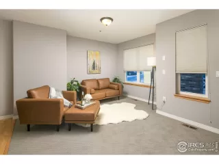 Photo #4: 957077 Listing